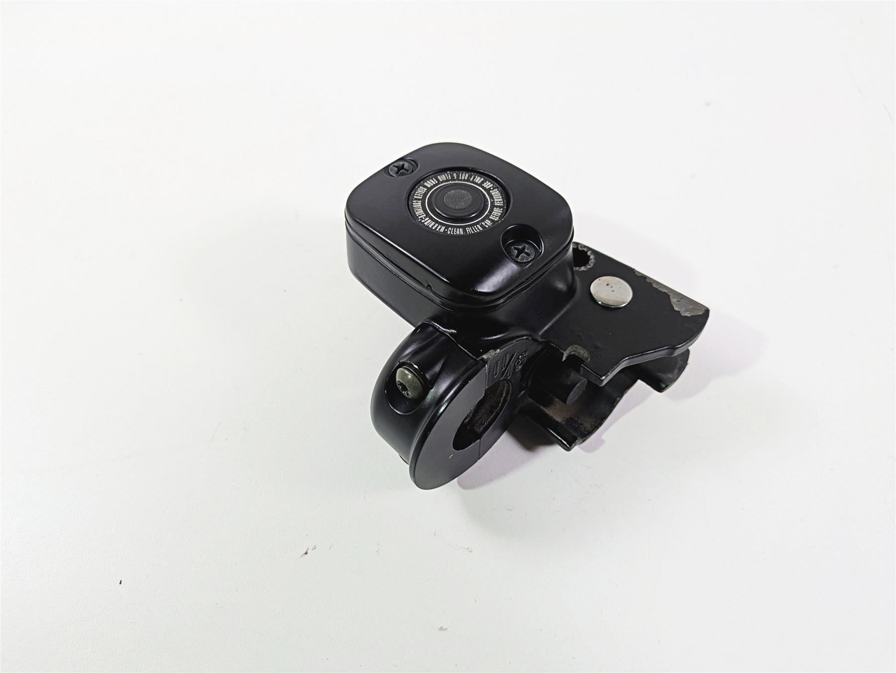 1999 Harley Dyna FXDL Low Rider Front Brake Master Cylinder Dual 11/16" 41700737 {{ shop.shopifyCountryName }} - Mototech271