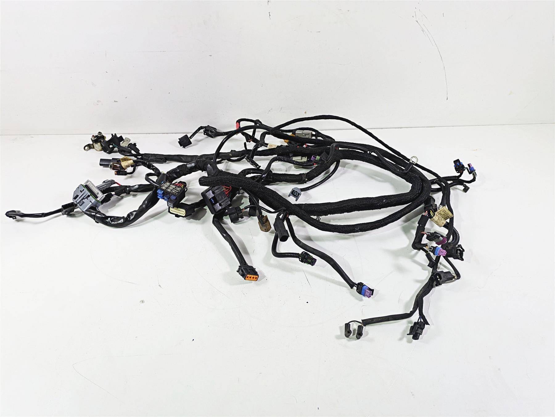 2016 Harley VRSCDX Night Rod Complete Wiring Harness Abs -No Cuts 69200093 | Mototech271