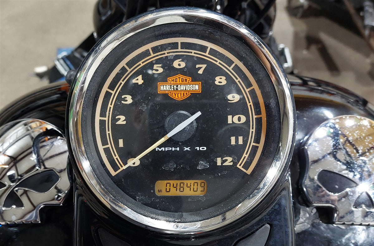 2009 Harley Softail FLSTSB Cross Bones Speedometer Gauge Instrument 48K 70700-08 {{ shop.shopifyCountryName }} - Mototech271