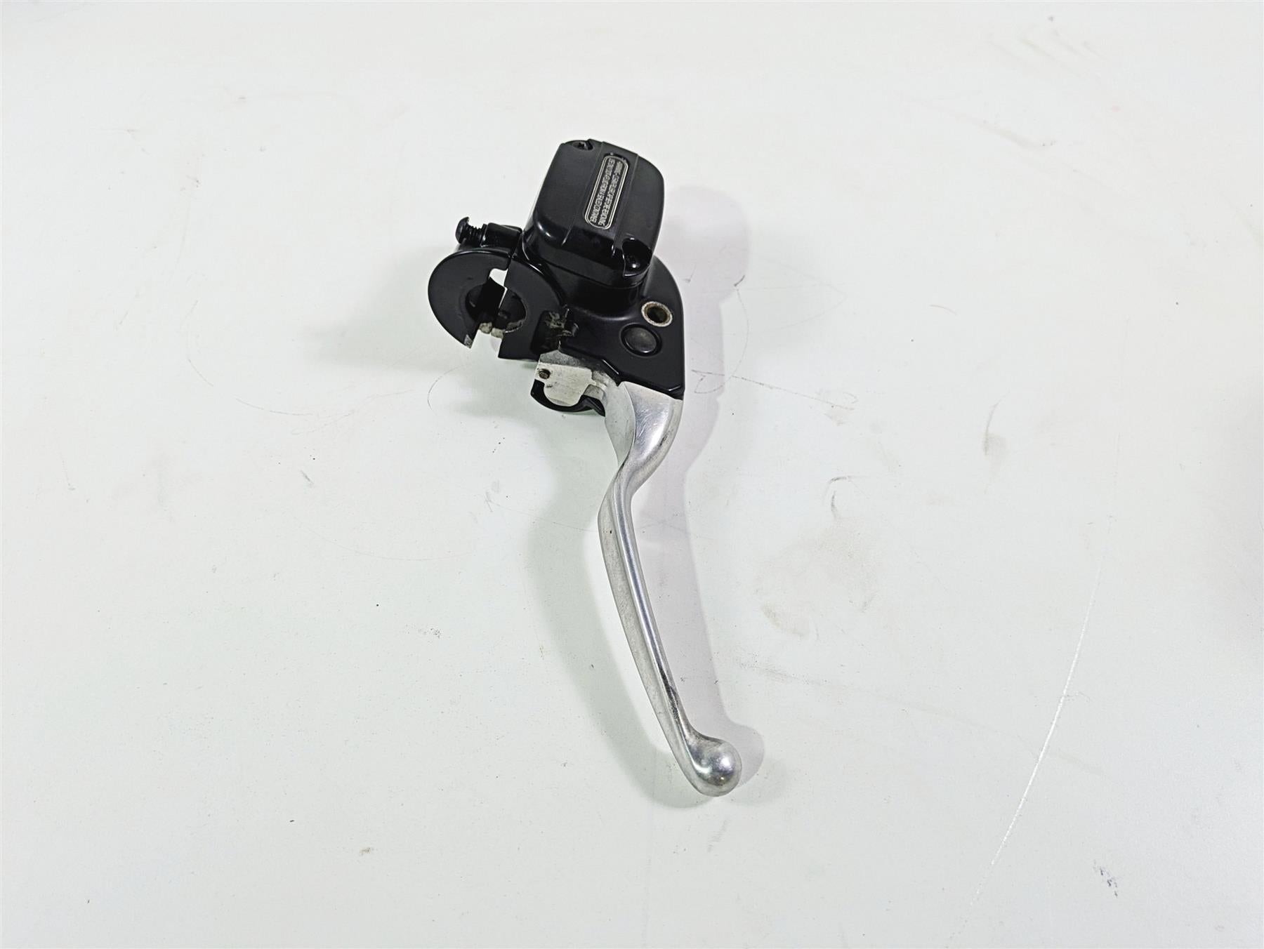 2016 Harley VRSCDX Night Rod Front Brake Master Cylinder 44551-08F {{ shop.shopifyCountryName }} - Mototech271
