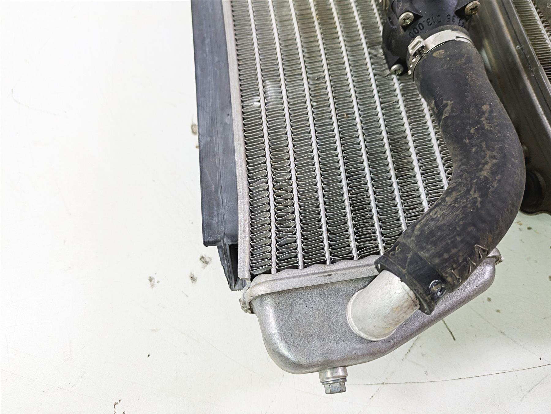 1998 KTM 380 SX MX Left Right Radiator Set - No Leaks 54735008000 50335007000 {{ shop.shopifyCountryName }} - Mototech271