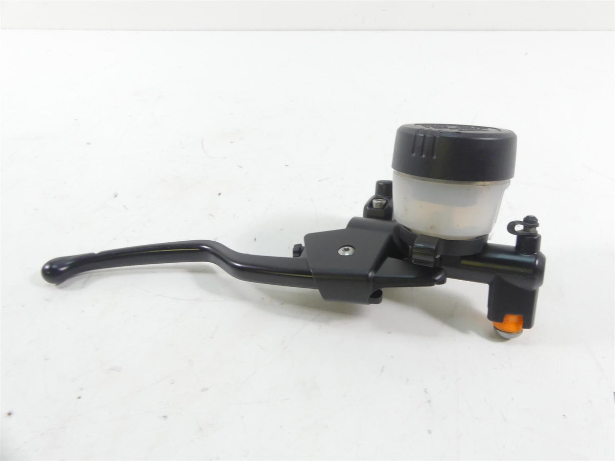 2009 BMW R1200GS K25 Front Brake Master Cylinder + Lever 32727727025 {{ shop.shopifyCountryName }} - Mototech271