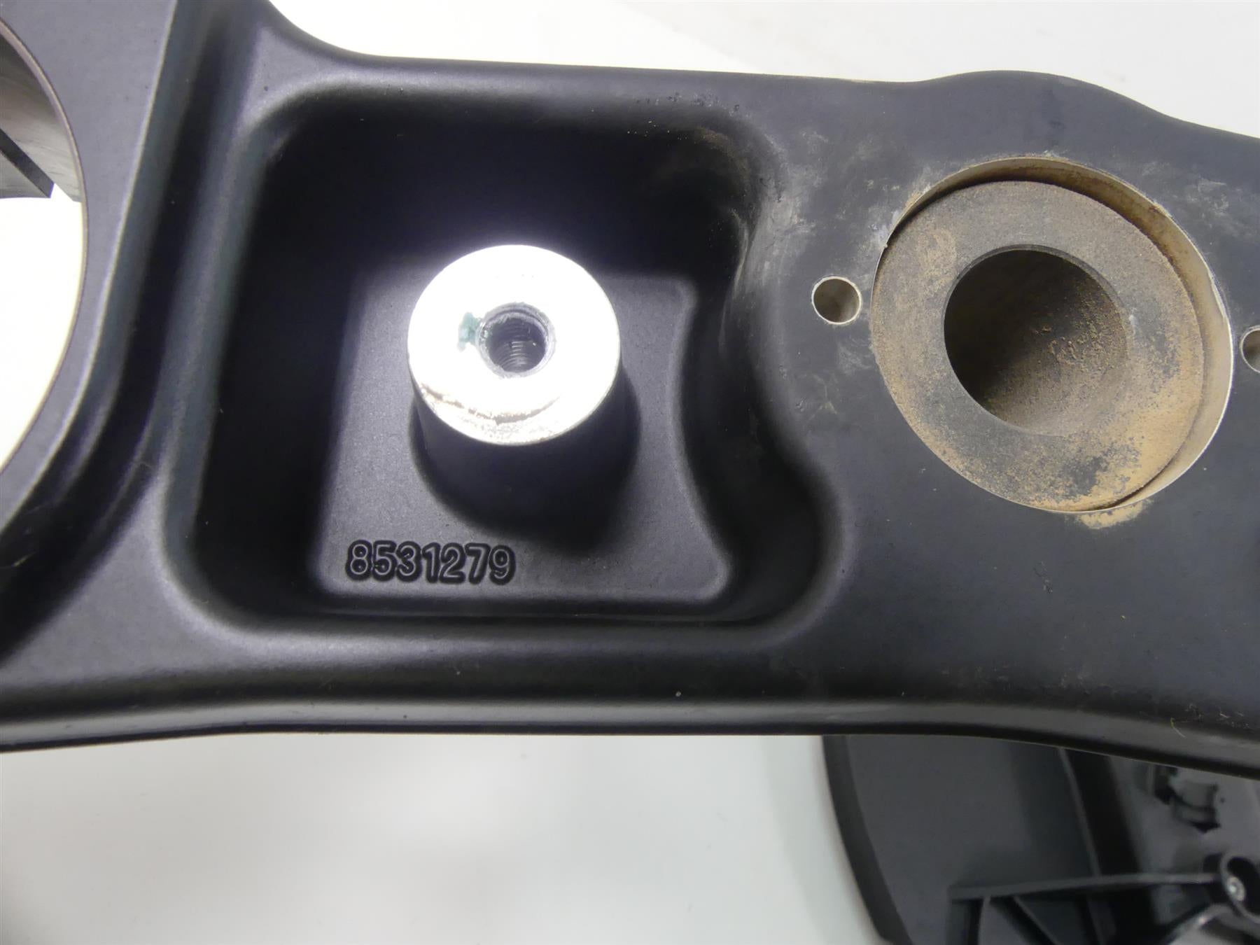 2017 BMW F800GS K72 Lower Triple Tree Steering Clamp Yoke 57mm 31428530350 {{ shop.shopifyCountryName }} - Mototech271
