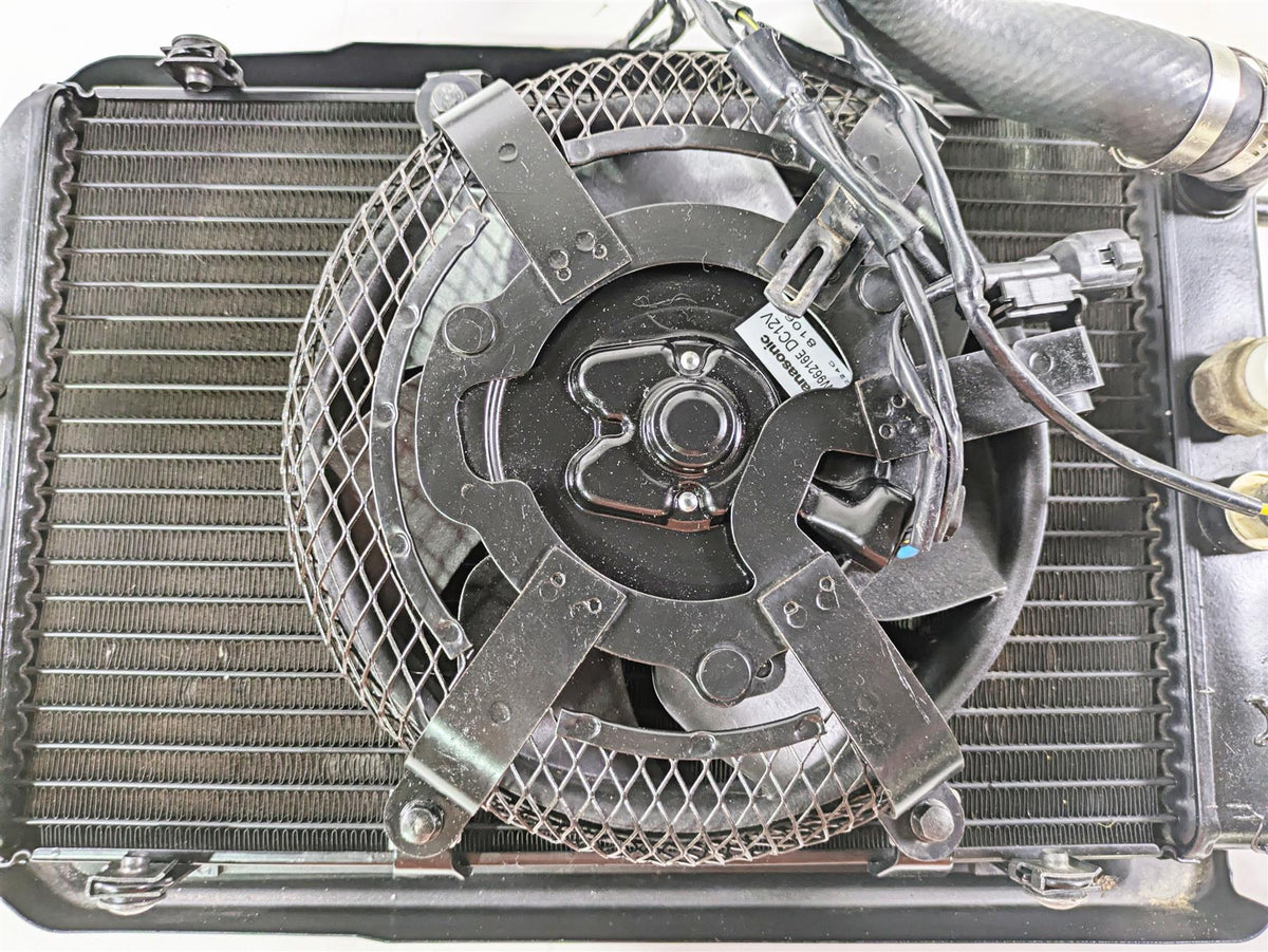 2008 Kawasaki VN1600 Vulcan Nomad Radiator Fan Reservoir Set - Read 39060-0019 {{ shop.shopifyCountryName }} - Mototech271