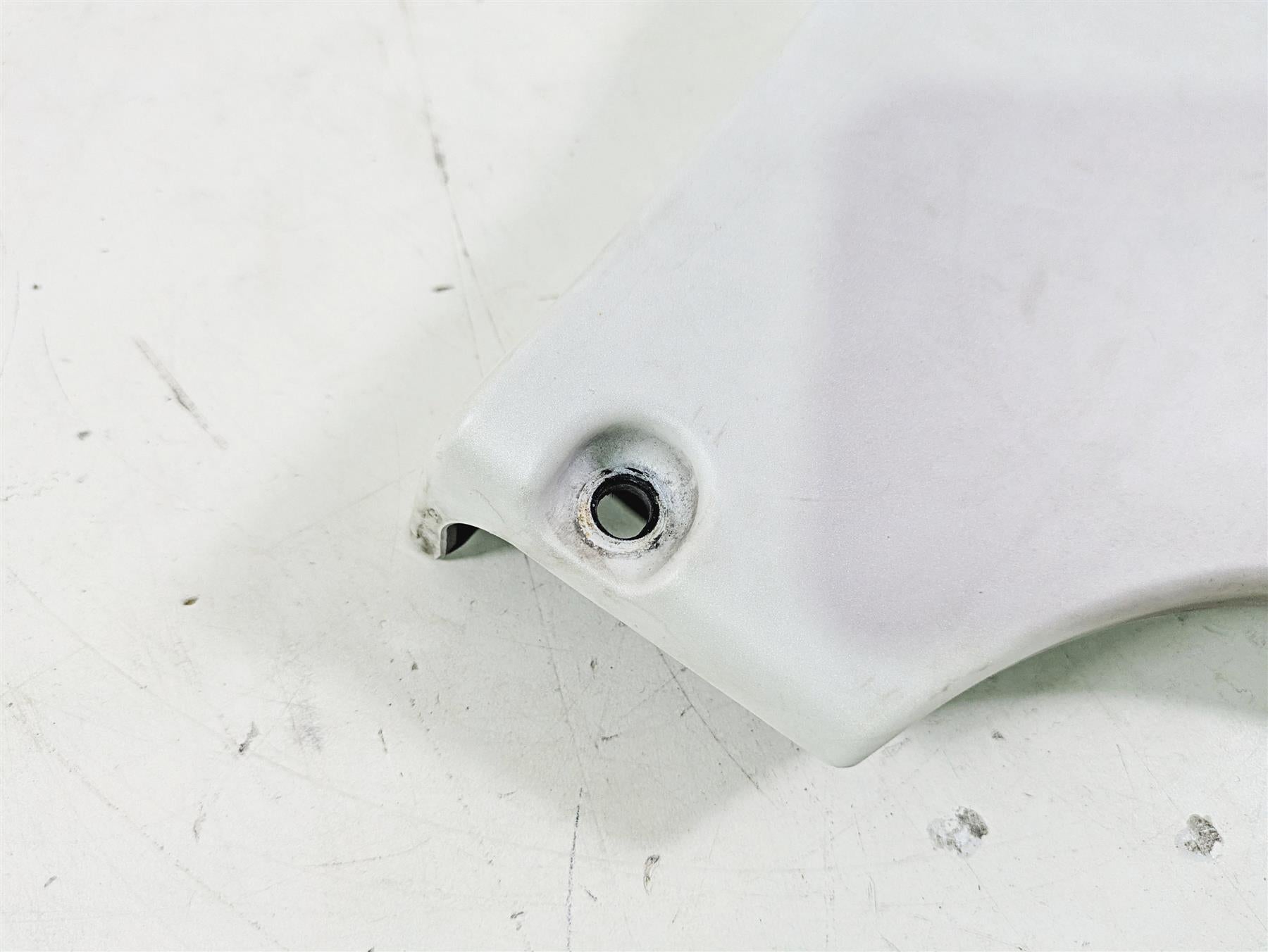 2018 Indian Chieftain Limited Left Lower Side Cover Fairing White Pearl 5450241 {{ shop.shopifyCountryName }} - Mototech271