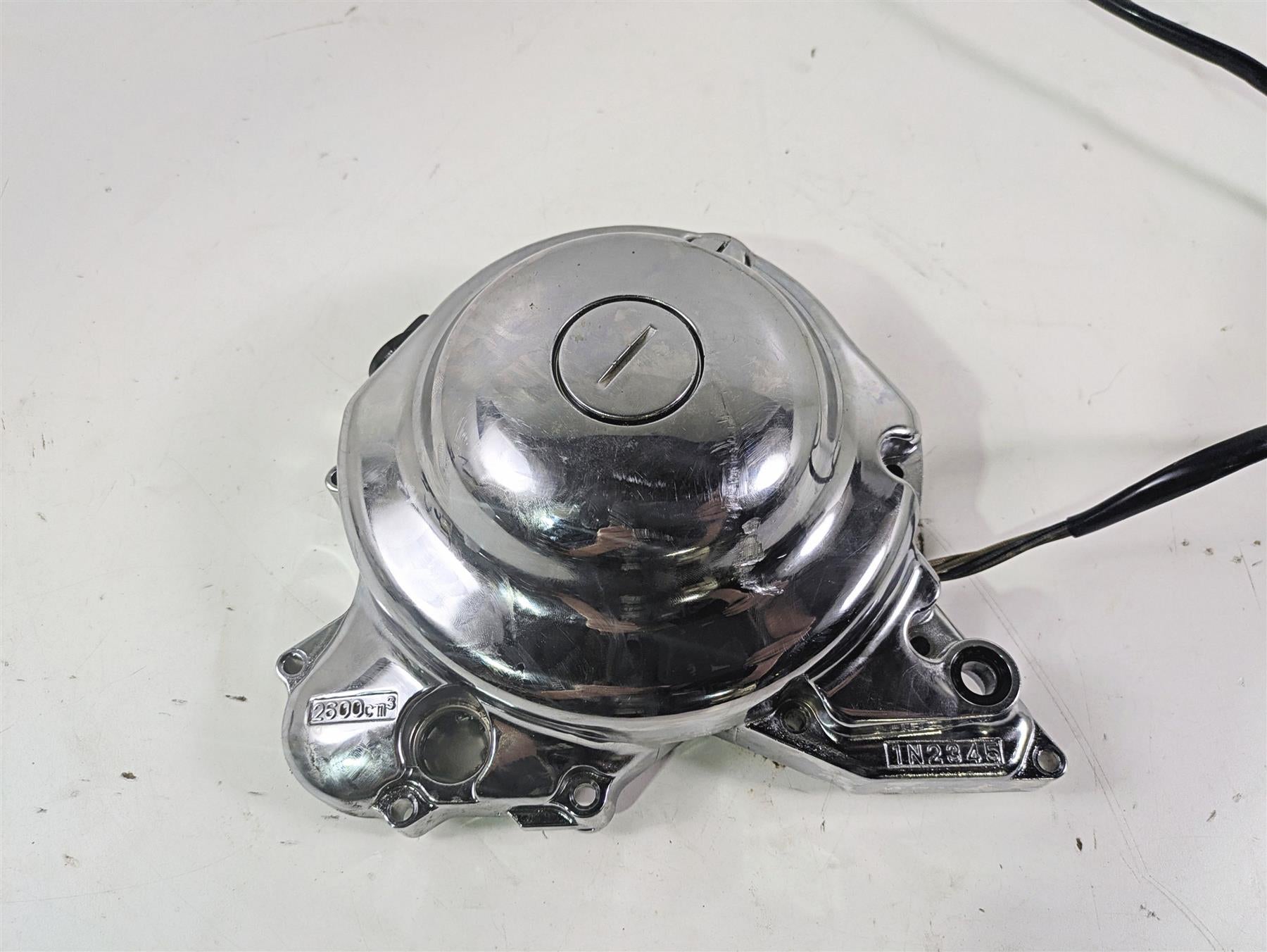 2006 Yamaha XVS650 V-Star Classic Chrome Engine Cover & Stator 4TR-15411-00-00 {{ shop.shopifyCountryName }} - Mototech271