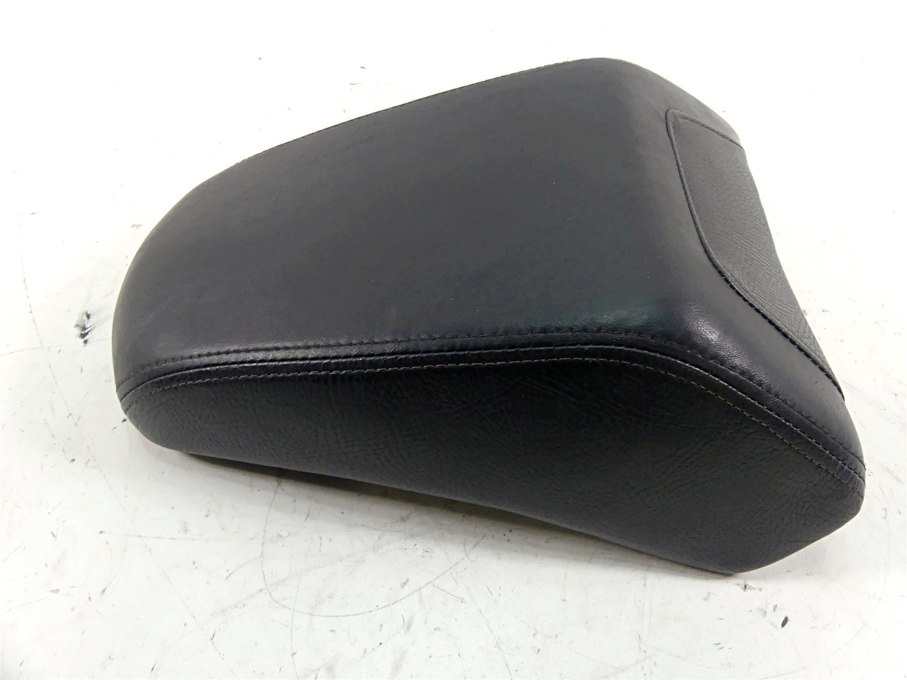 2013 Harley Softail FLSTFB Fat Boy Lo Rear Seat Saddle 51874-10A {{ shop.shopifyCountryName }} - Mototech271