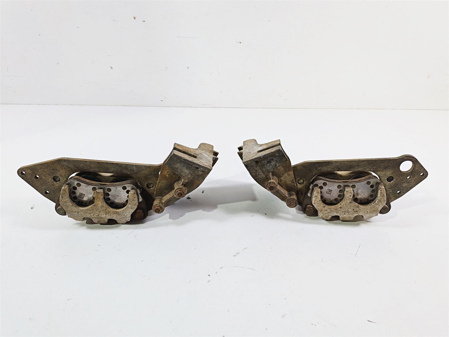 2024 Polaris RZR XP 1000 Sport Front Brake Caliper Set 1913634 1913635 {{ shop.shopifyCountryName }} - Mototech271