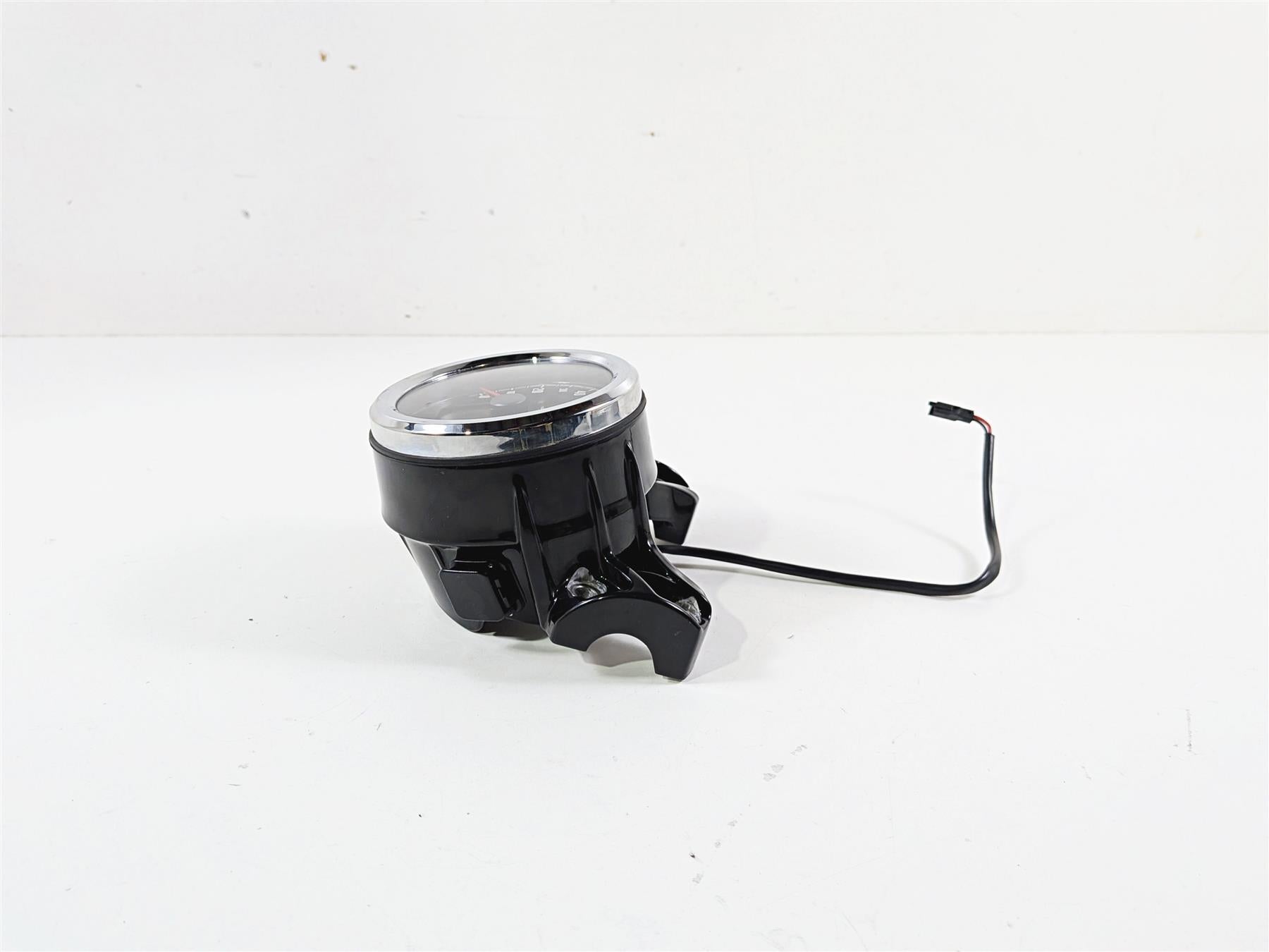 2021 Indian Scout 1200 Speedometer Gauge & Housing 395Miles Only 3280847 5633908 {{ shop.shopifyCountryName }} - Mototech271