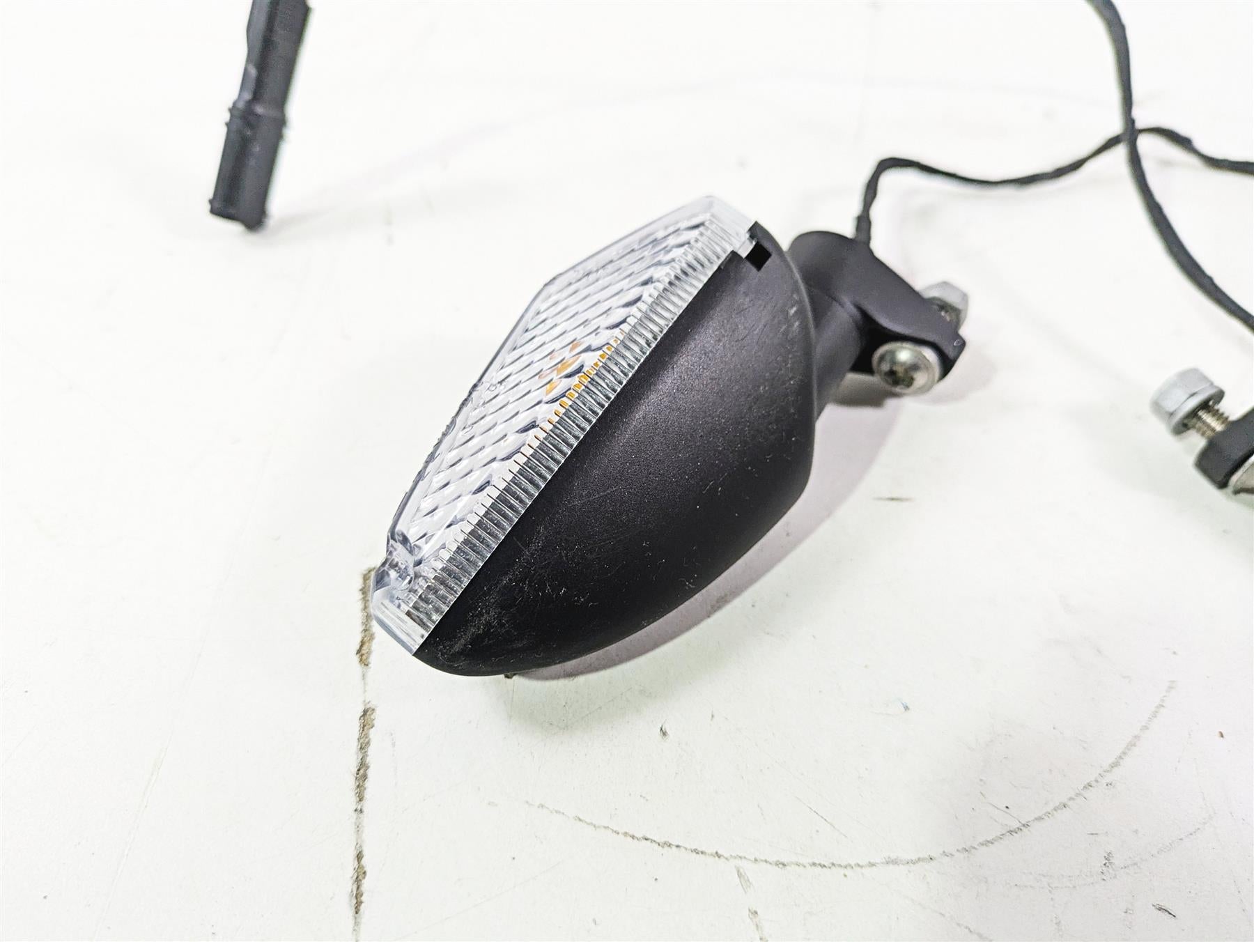 2015 BMW R nineT K21 Rear Blinker Turn Signal Set 63138534351 {{ shop.shopifyCountryName }} - Mototech271