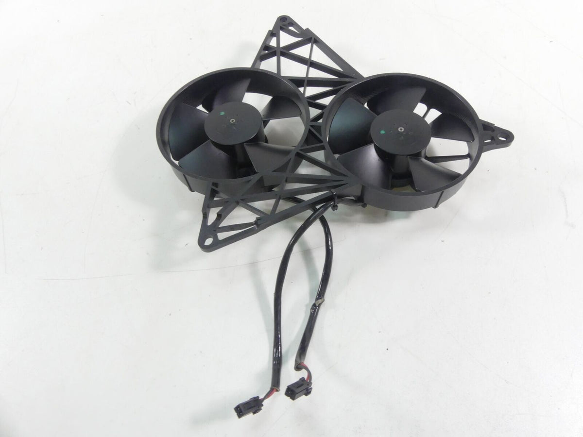2015 Harley VRSCF Muscle V-Rod Spal Radiator Cooler Fan Set + Mount 26724-04 {{ shop.shopifyCountryName }} - Mototech271