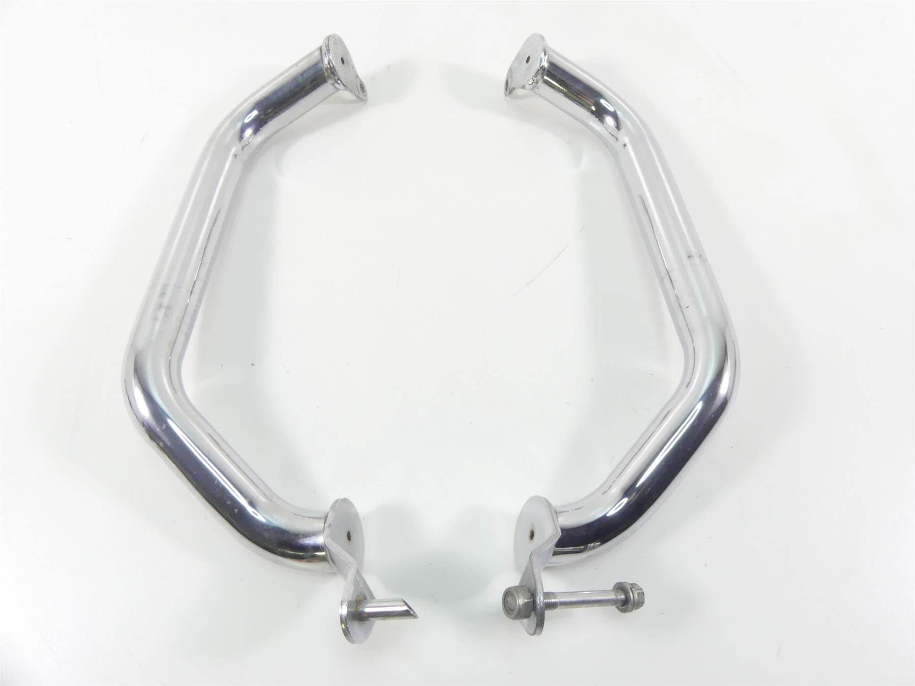2007 Suzuki M109R VZR1800 Boulevard Chrome Engine Guard Highway Crash Bar {{ shop.shopifyCountryName }} - Mototech271