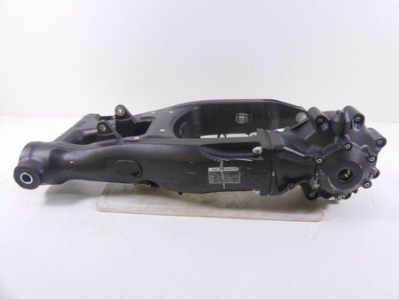 2019 Yamaha VMX17 V-Max 1700 Swingarm Swing Arm Differential Read 2S3-46101-10-0 {{ shop.shopifyCountryName }} - Mototech271