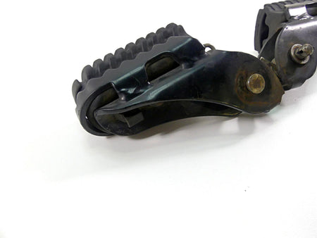 2013 BMW F800GS STD K72 Front Rider Driver Footpeg Set 46717701199 46717701200 {{ shop.shopifyCountryName }} - Mototech271