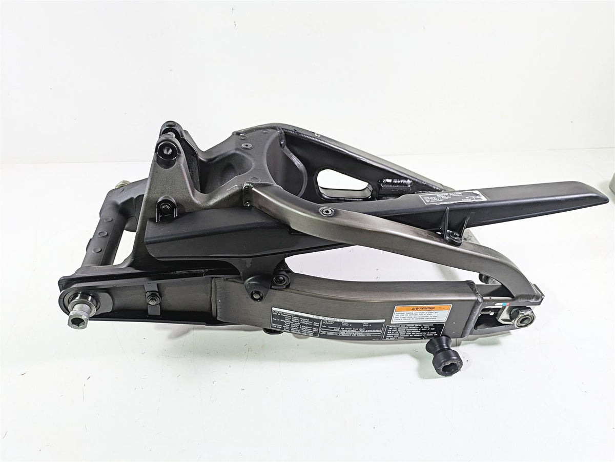 2017 Honda CBR600RR Straight Rear Swing Arm Swingarm & Axle 52200-MFJ-A40 {{ shop.shopifyCountryName }} - Mototech271