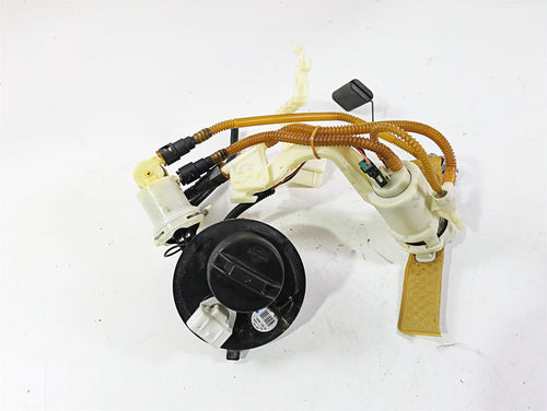 2011 Harley Touring FLHTCUSE CVO E-Glide Fuel Gas Petrol Pump  62908-08 75069-08 | Mototech271