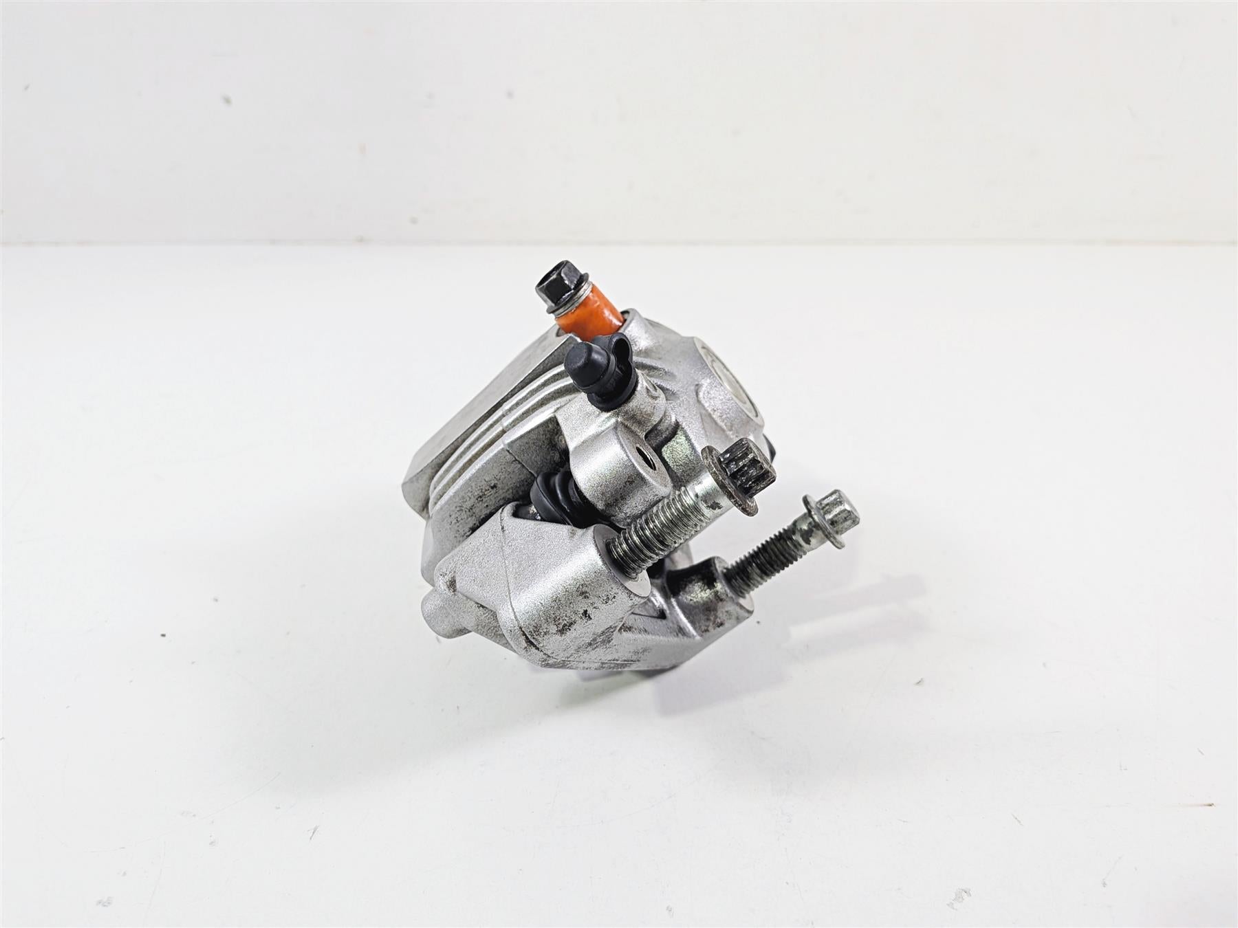 2006 Harley Sportster XL1200 C Front Brake Caliper 44121-04A {{ shop.shopifyCountryName }} - Mototech271