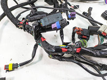 Load image into Gallery viewer, 2017 Harley XL883 N Sportster Iron Wiring Harness Loom - No Abs &amp; Key 69200072B
