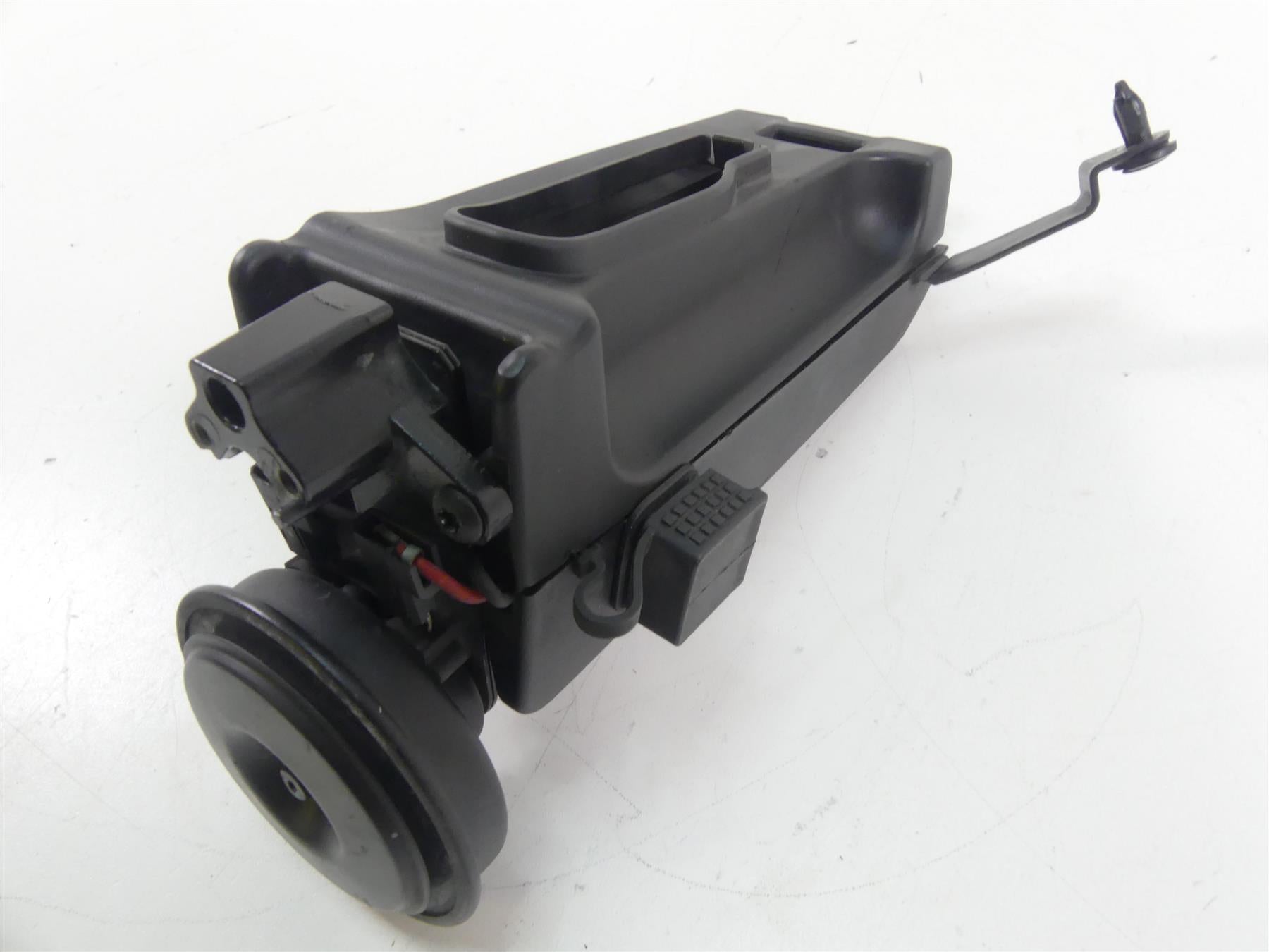 2018 Harley Softail FXFB Fat Bob Horn & Wiring Box 69201654 {{ shop.shopifyCountryName }} - Mototech271