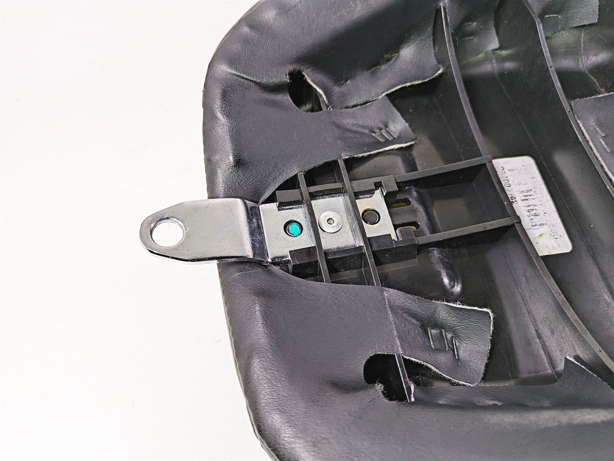 2015 Harley Touring FLHTKL E -Glide Low Rider Seat Saddle - Read 52000142 {{ shop.shopifyCountryName }} - Mototech271