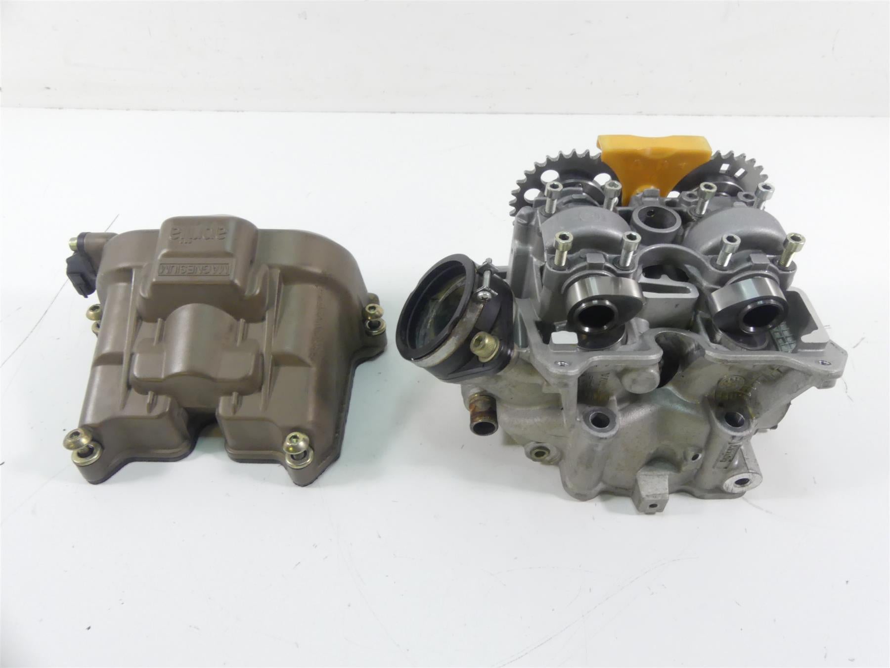2004 Aprilia RSV1000 R Mille Front Cylinderhead Cylinder Head AP0613465