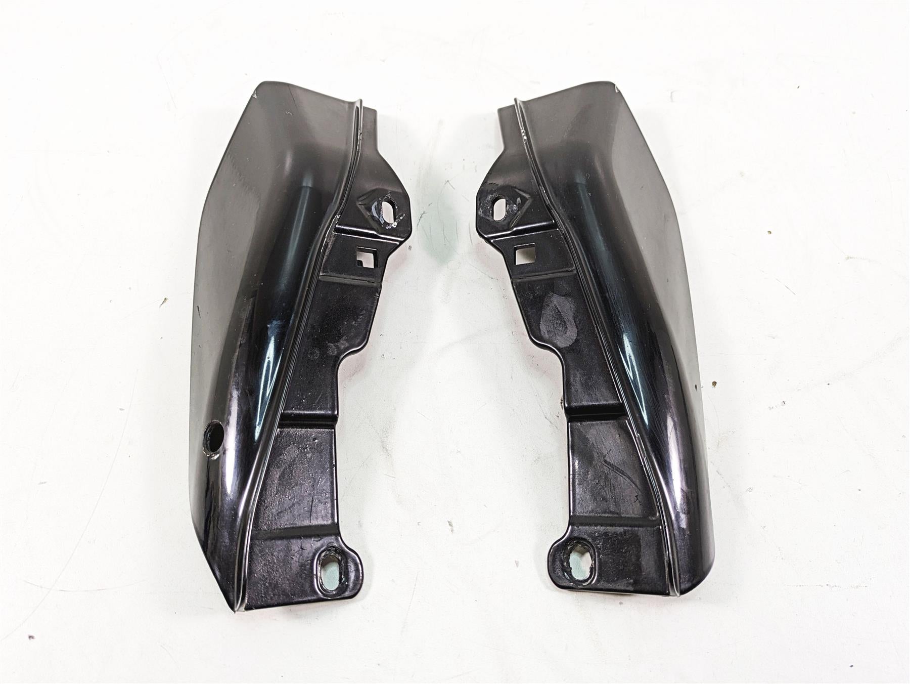 2011 Harley Touring FLTRU Road Glide Mid Frame Air Deflector Set -Read 58167-09 {{ shop.shopifyCountryName }} - Mototech271