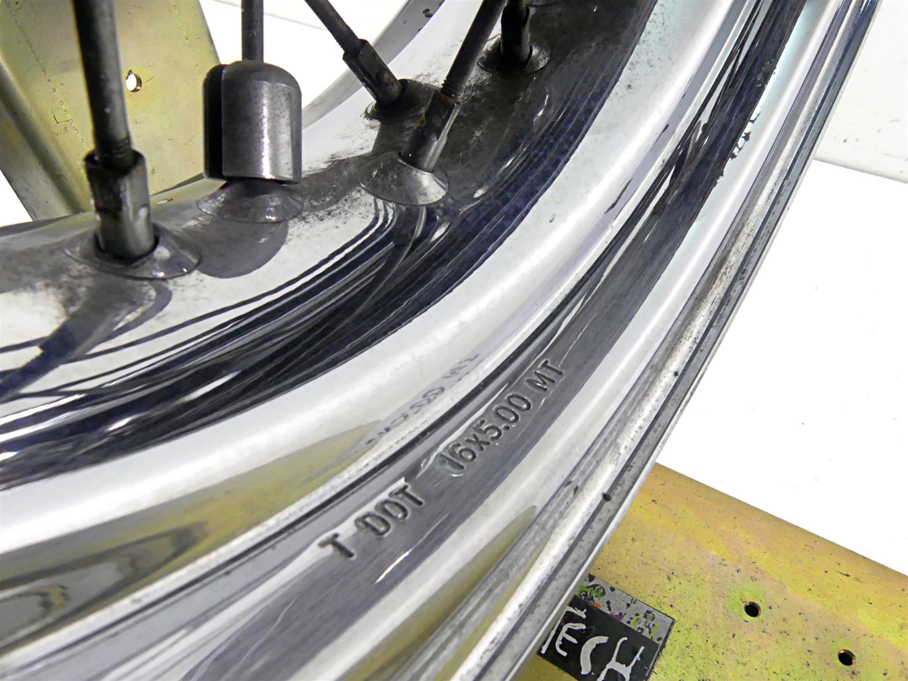 2010 Harley Touring FLHRC Road King Rear Wheel Rim 16x5 -Read 41052-09 {{ shop.shopifyCountryName }} - Mototech271
