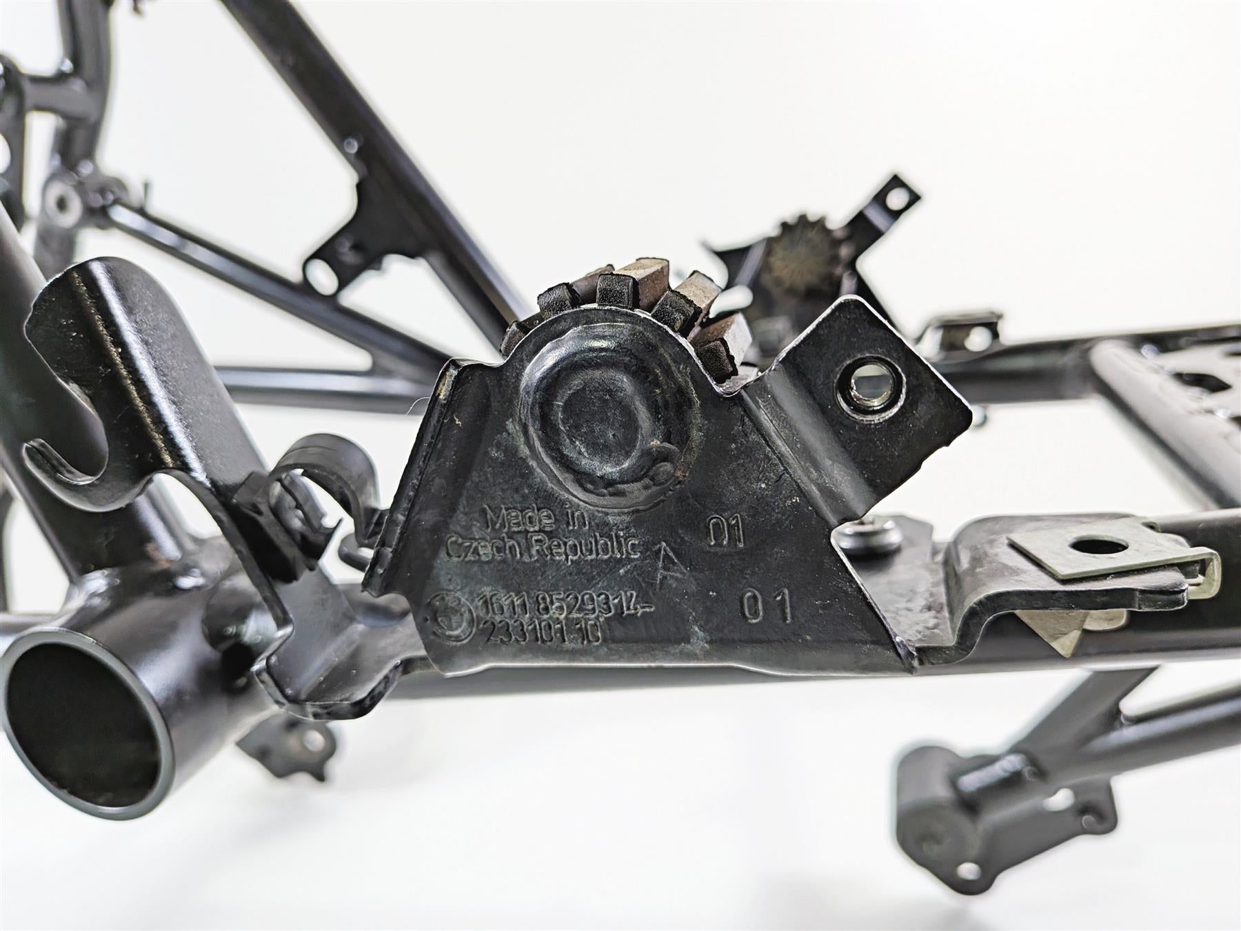 2015 BMW R1200GS K50 Straight Black Main Frame Chassis With Clean California Title 46519444974 {{ shop.shopifyCountryName }} - Mototech271