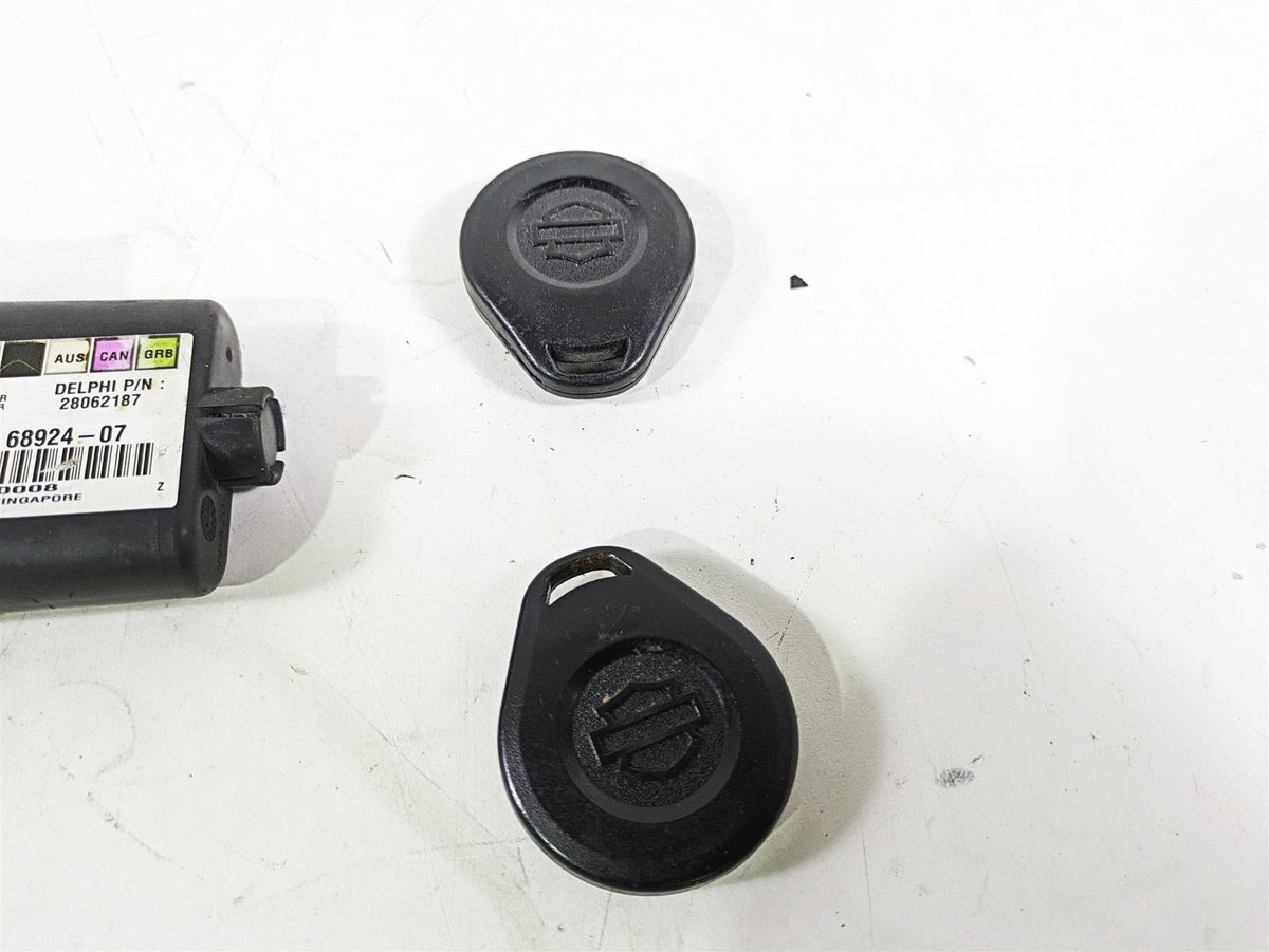 2008 Harley Touring FLHTCU E-Glide 105TH Tssm Security Module & Fob Key 68924-07 {{ shop.shopifyCountryName }} - Mototech271