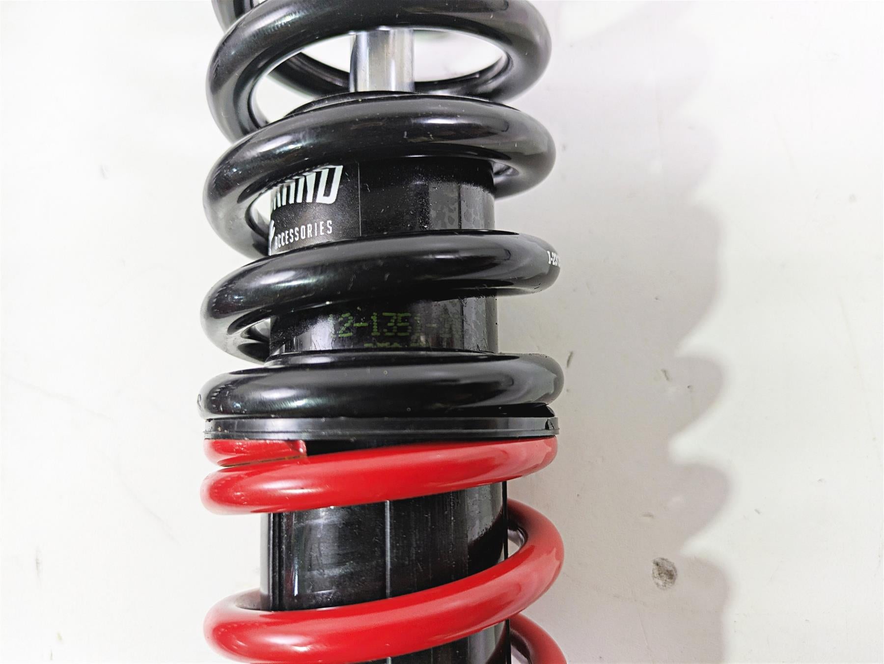 2015 Harley FXDF Dyna Fat Bob 13.5" Burly Brand Stiletto Rear Shock B28-1253 {{ shop.shopifyCountryName }} - Mototech271