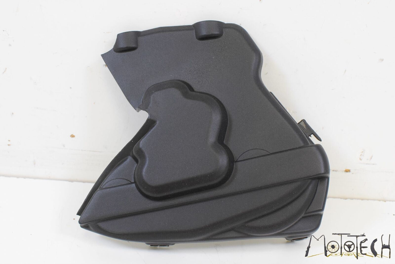 2017 Ducati Panigale 959 Right Engine Motor Side Cover Fairing 46016401B {{ shop.shopifyCountryName }} - Mototech271