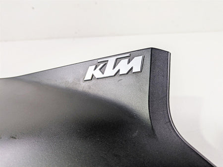 2017 KTM 1290 Super Duke GT Right Tank Fairing Cover 61408051100CAA {{ shop.shopifyCountryName }} - Mototech271