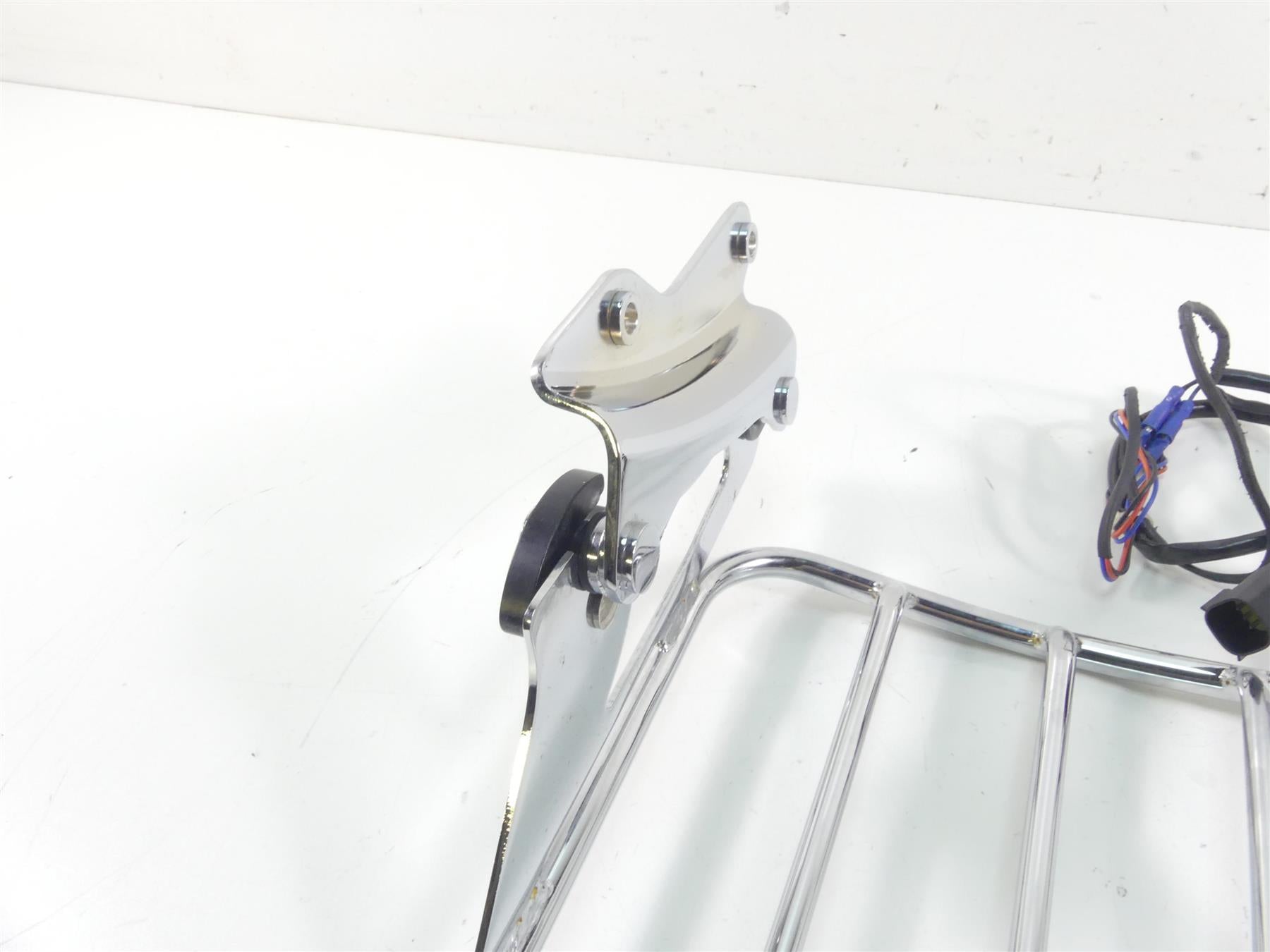 2016 Harley Touring FLHR Road King Quick Release Air Wing Luggage Rack 54283-09 {{ shop.shopifyCountryName }} - Mototech271