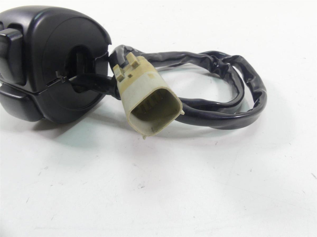 2009 Harley XR1200 Sportster Left Turn Signal Lights Control Switch 71682-06A {{ shop.shopifyCountryName }} - Mototech271