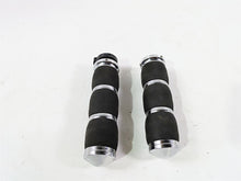 Load image into Gallery viewer, 2006 Triumph Rocket 3 Avon Air Cushion Grip Set MT-AIR-90-CH | Mototech271
