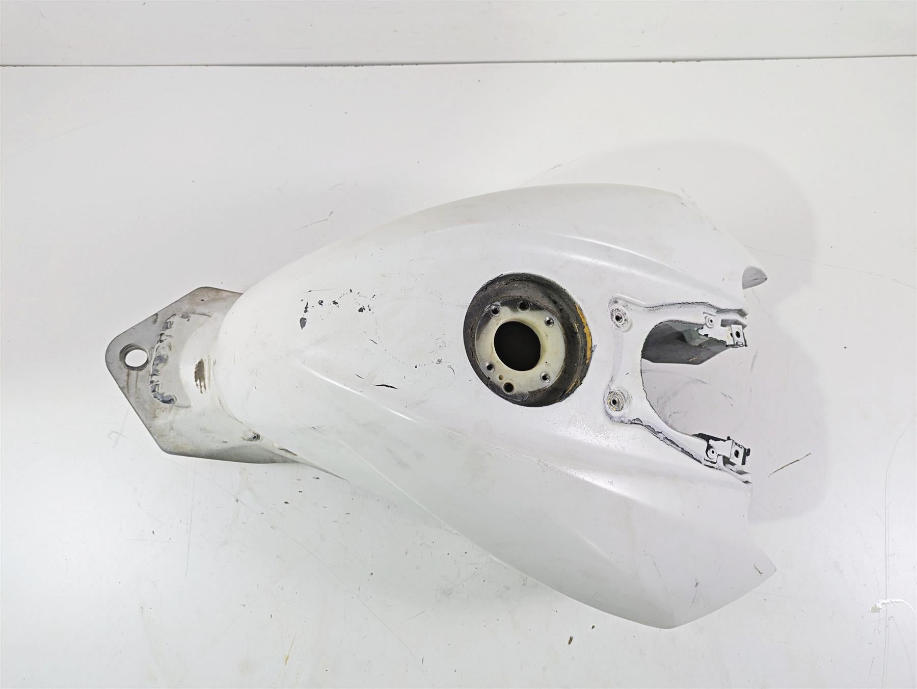2012 Ducati Streetfighter 848 Fuel Gas Petrol Tank - Read 58611821A {{ shop.shopifyCountryName }} - Mototech271