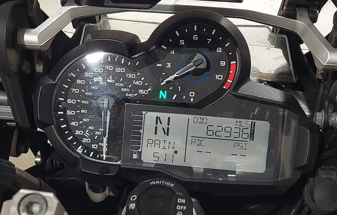 2017 BMW R1200GS GSW K50 Speedometer Gauges Instrument 62K 62118569433 {{ shop.shopifyCountryName }} - Mototech271