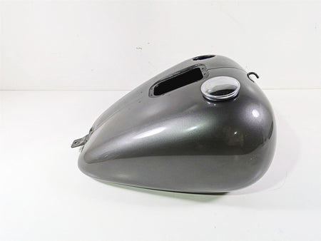 2009 Harley FLSTSB Cross Bones Fuel Gas Petrol Tank - Read 61000800 {{ shop.shopifyCountryName }} - Mototech271