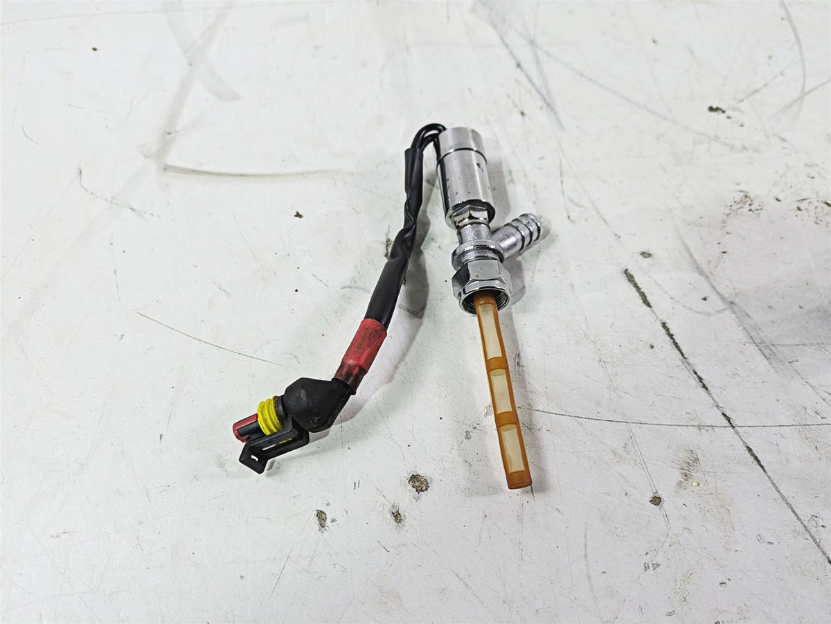 1998 Moto Guzzi California 1100 EV Fuel Gas Petrol Valve Petcock GU03105300 {{ shop.shopifyCountryName }} - Mototech271