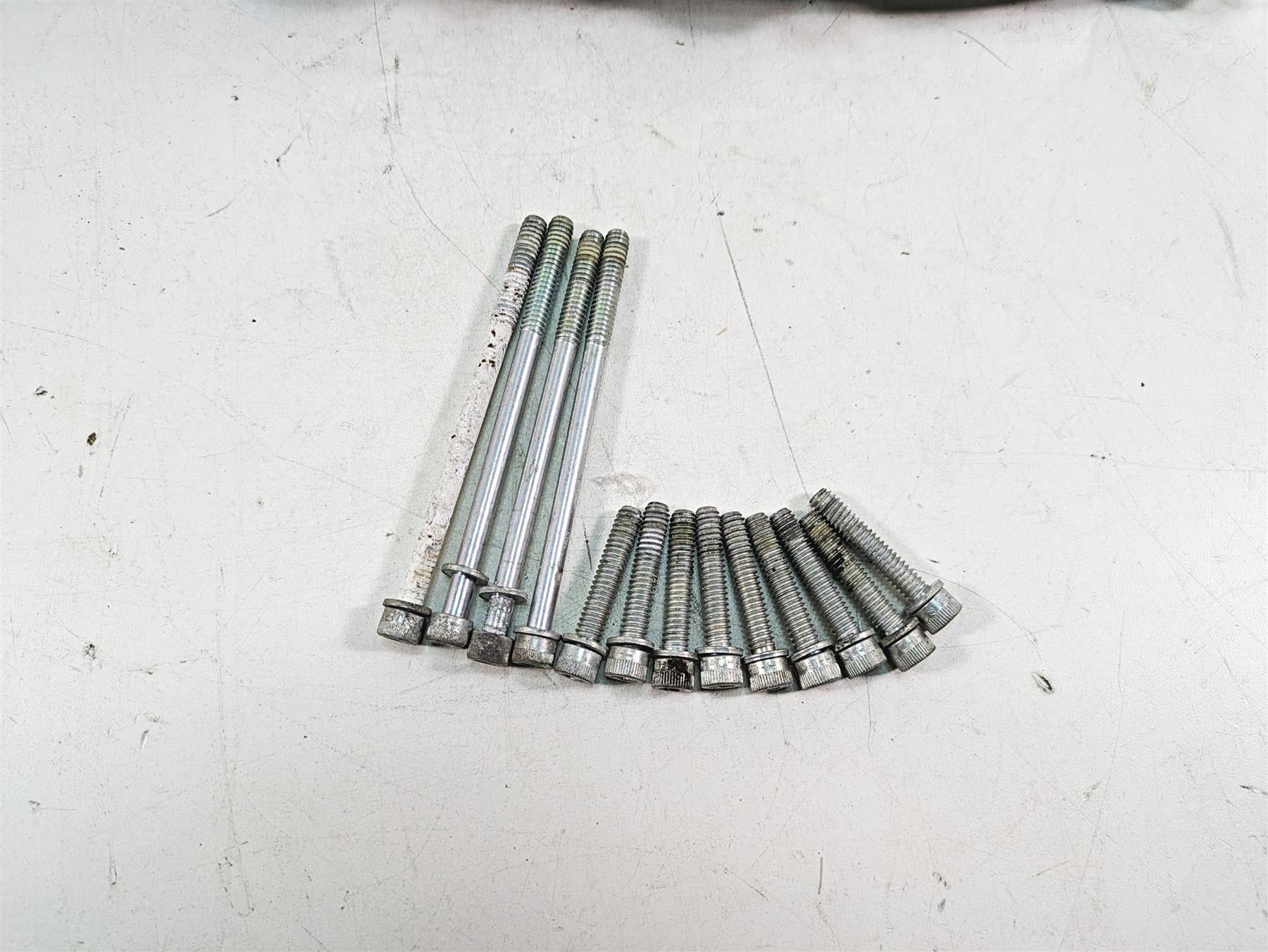 2020 Harley Touring FLHX Street Glide Outer Primary Drive Clutch Cover 25700377 {{ shop.shopifyCountryName }} - Mototech271