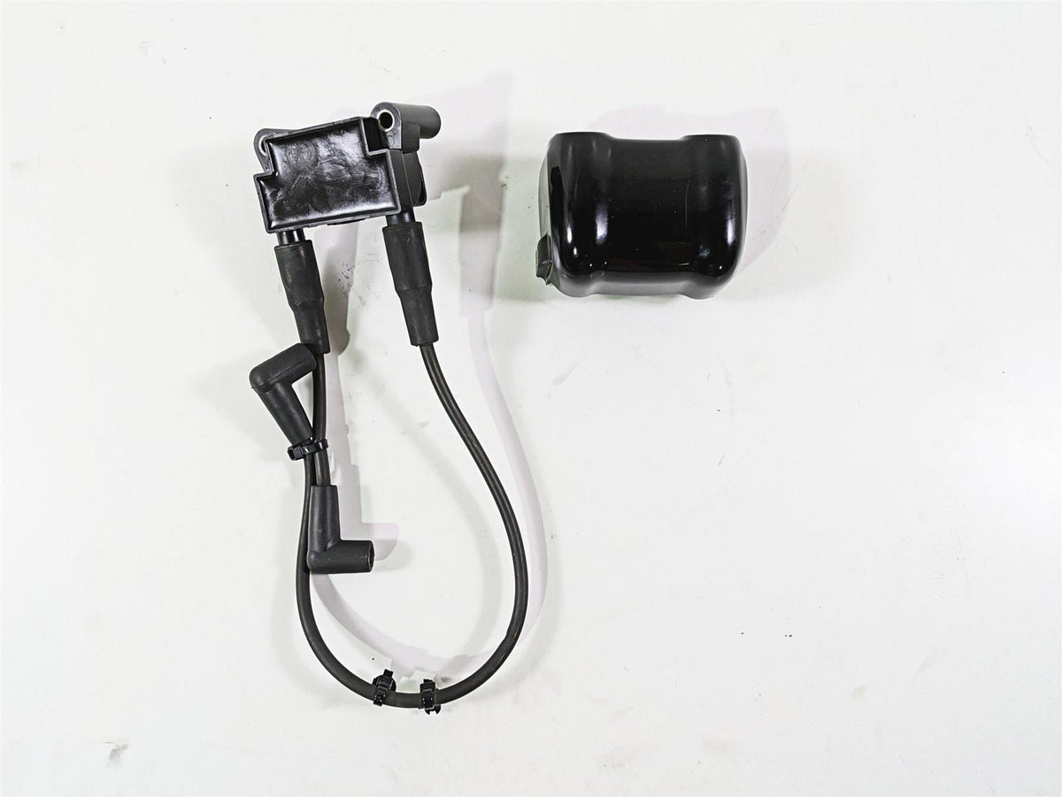 2009 Harley FLSTSB Cross Bones Ignition Coil & Gloss Black Cover 31696-07A {{ shop.shopifyCountryName }} - Mototech271