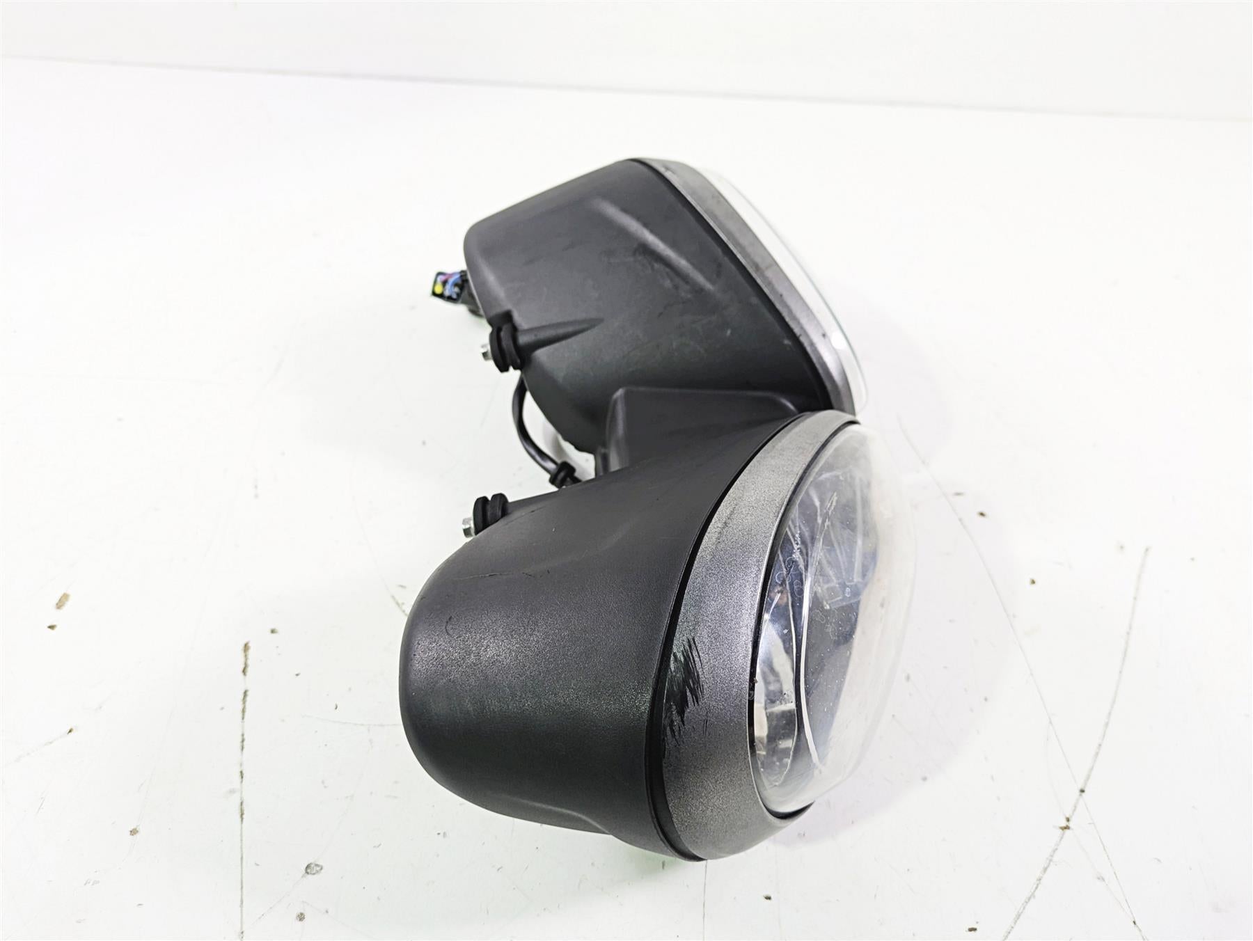 2019 Triumph Speed Triple RS 1050 Headlights Head Light Lamp READ T2702886 {{ shop.shopifyCountryName }} - Mototech271