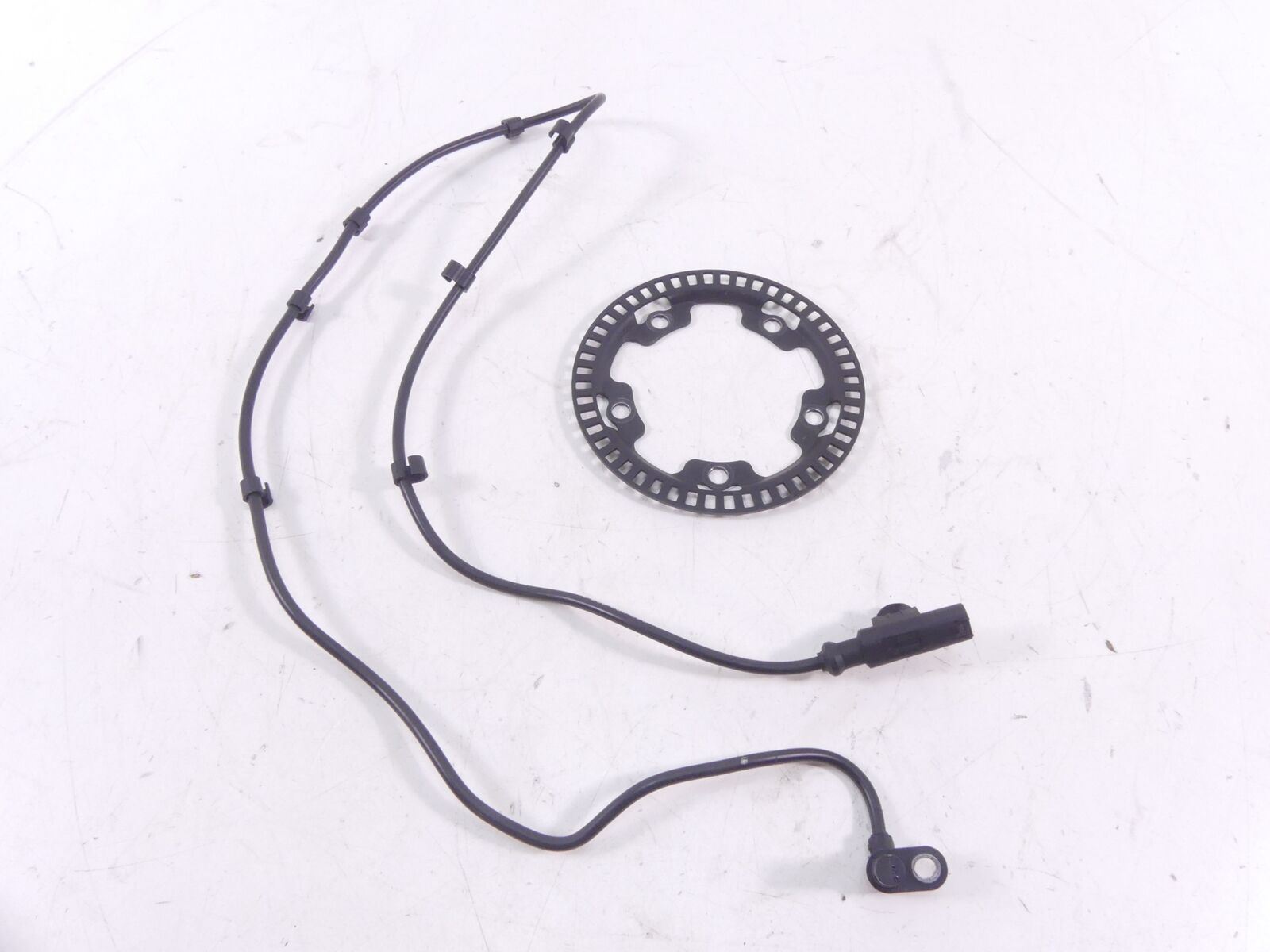 2015 Ducati Diavel Dark Front Abs Brake Wheel Speed Sensor Set 55212121B {{ shop.shopifyCountryName }} - Mototech271