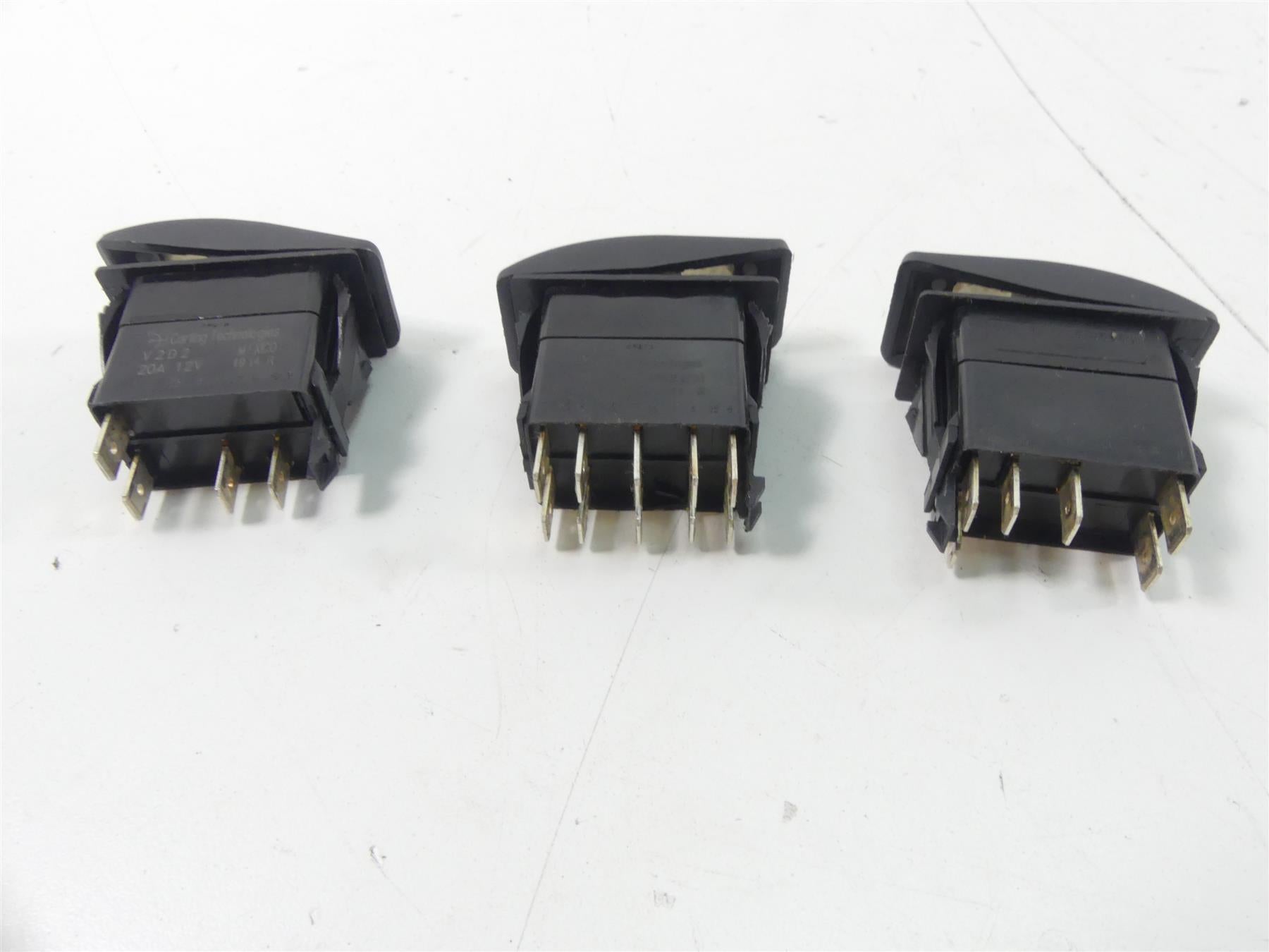 2020 Can-Am Commander 1000R XT Start Light Awd Mode Dps Switch Set 710002594 {{ shop.shopifyCountryName }} - Mototech271