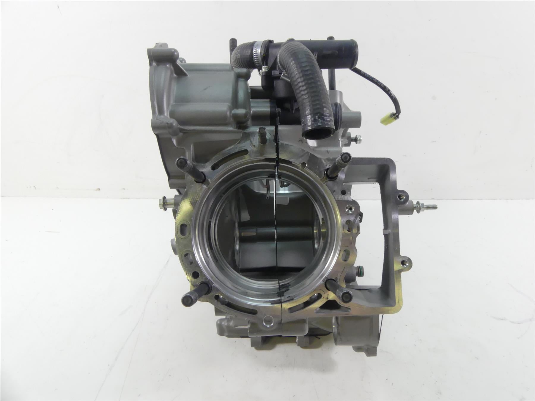 2020 Ducati Panigale V2 Engine Motor Crankcase Crank Case Set 22523281E {{ shop.shopifyCountryName }} - Mototech271