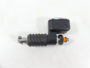 2004 Harley FLHTC SE CVO Electra Glide Rear Brake Master Cylinder 41754-00 | Mototech271