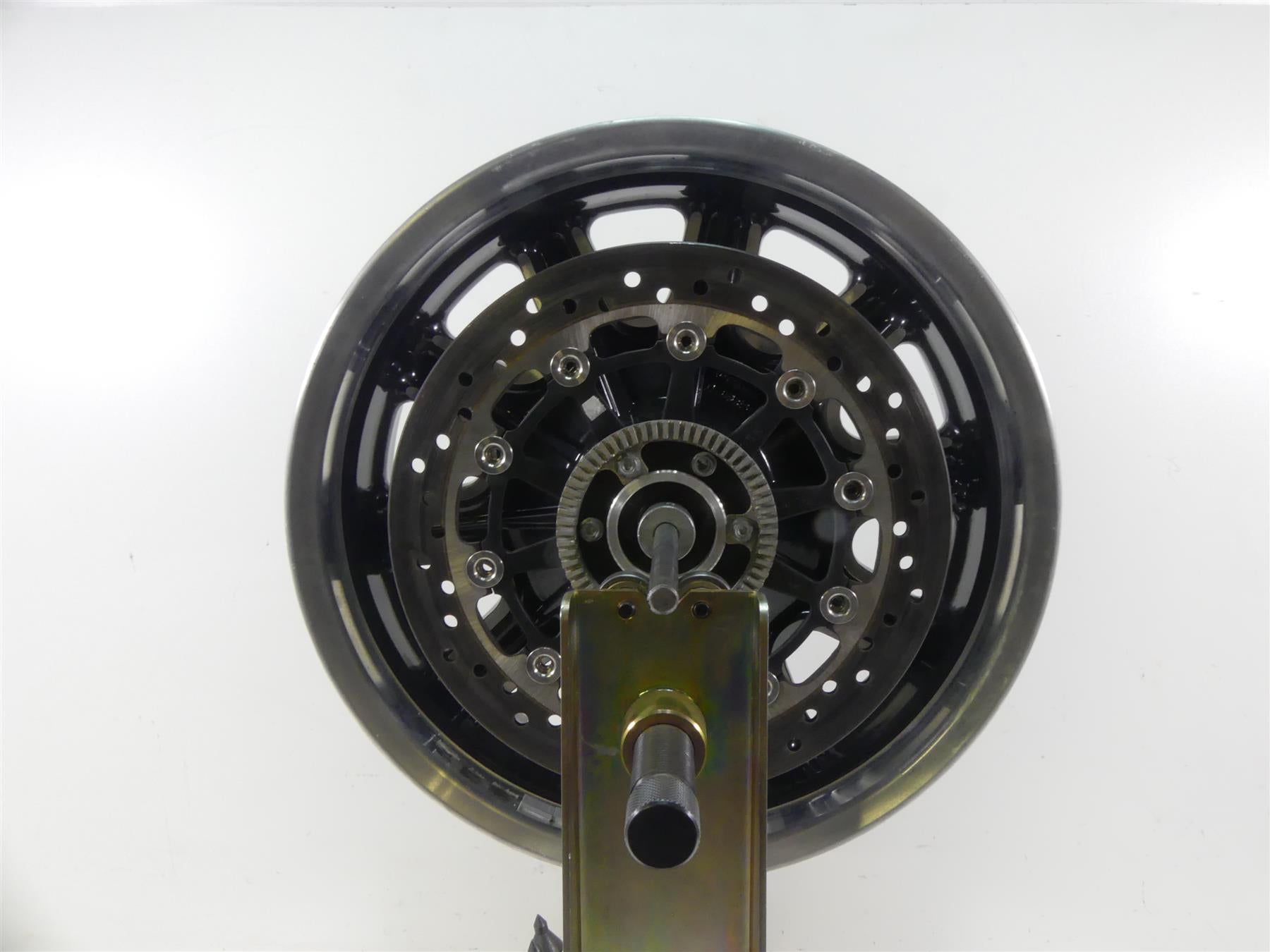 2016 Indian Chieftain Dark Horse Straight Rear Cast Wheel Rim 16x5 1522506 {{ shop.shopifyCountryName }} - Mototech271