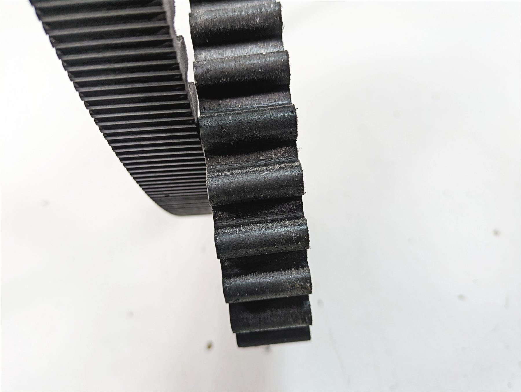 2013 Harley Touring FLHX Street Glide Rear Main Drive Belt 140 T 1" 40024-09A {{ shop.shopifyCountryName }} - Mototech271
