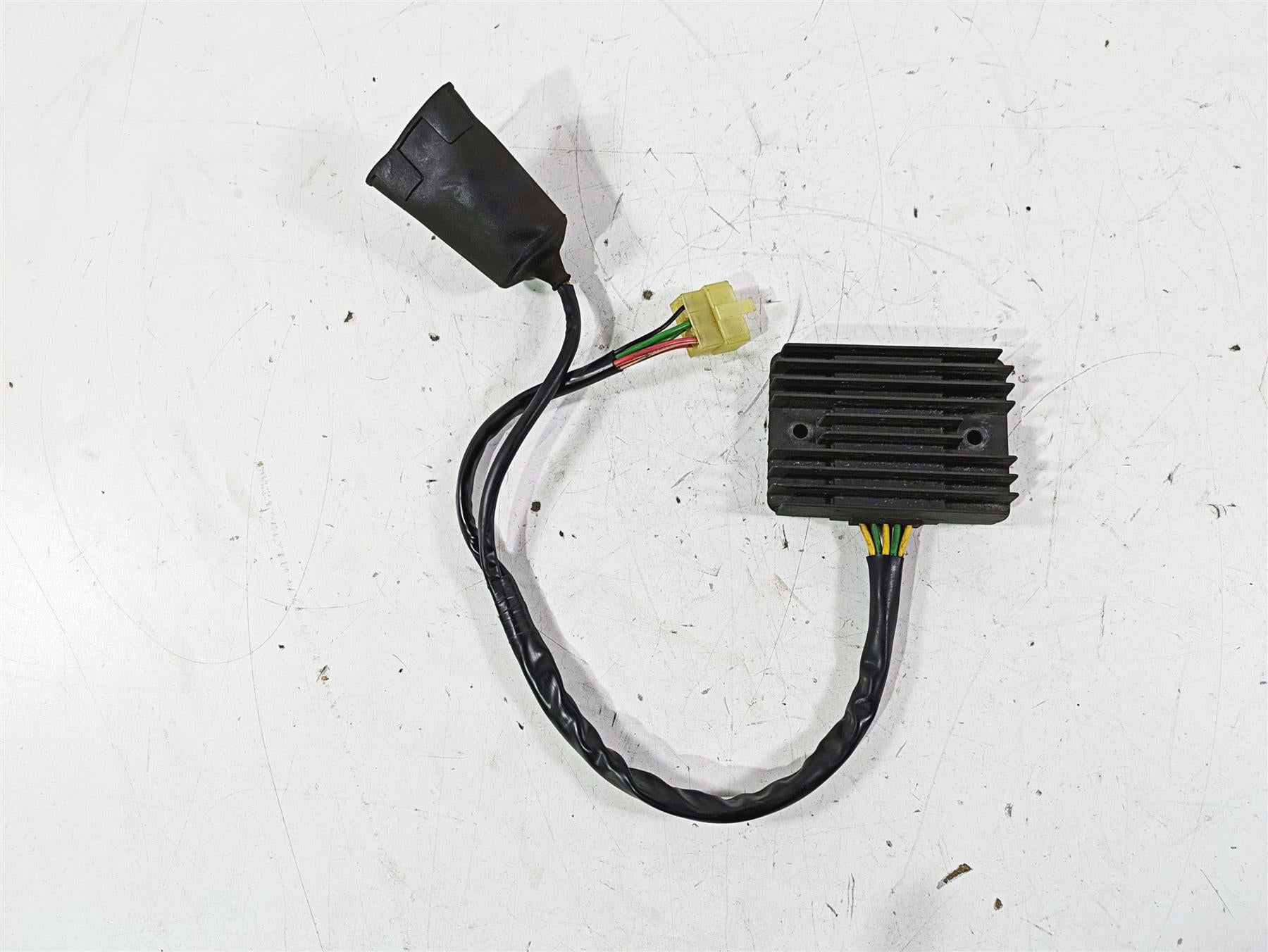 2002 Honda VTX1800 Retro Rectifier Voltage Regulator SH579C-12 31600-MCH-000 {{ shop.shopifyCountryName }} - Mototech271