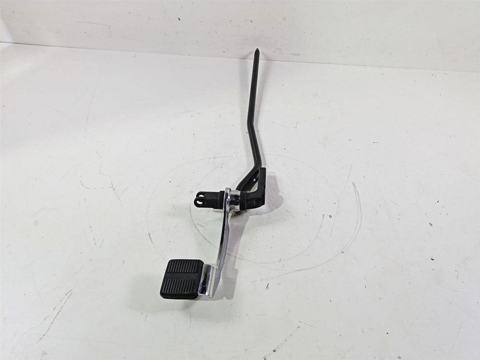 2016 Harley FXDWG Dyna Wide Glide Right Fw Cntrl Footpeg & Brake Pedal 42481-03A {{ shop.shopifyCountryName }} - Mototech271